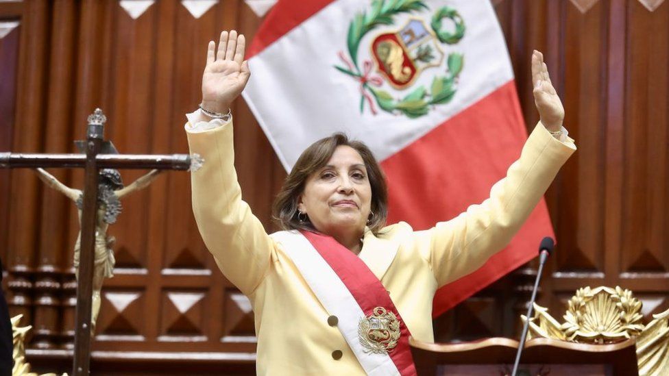 Presidente nobo di Perú ta aselerá elekshonnan presidensial ku 2 aña