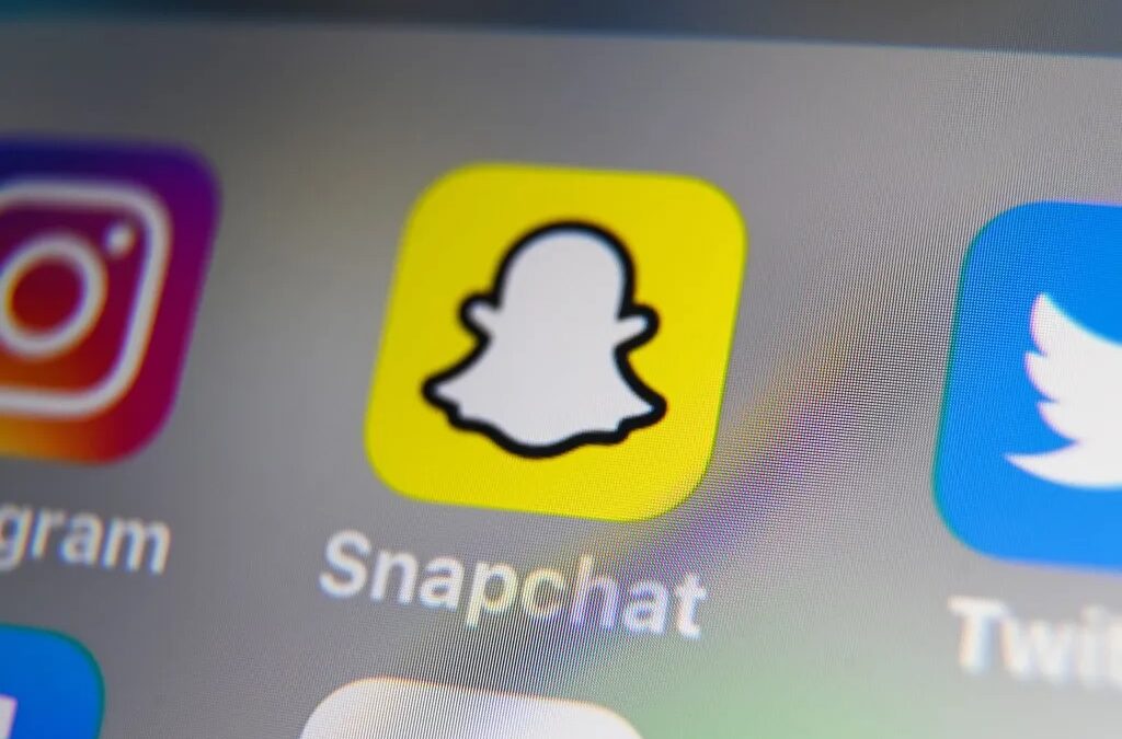 Snapchat ta adaptá funshon di inteligensha artifisial despues di insidente straño