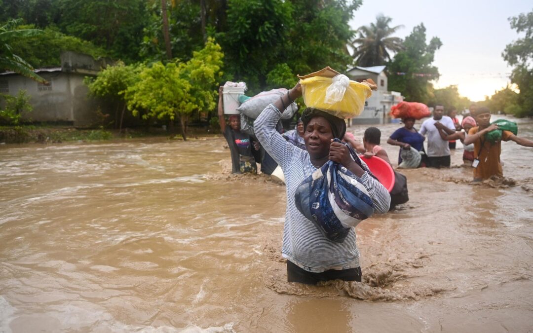 Haiti asotá pa inundashon i movementu di tera